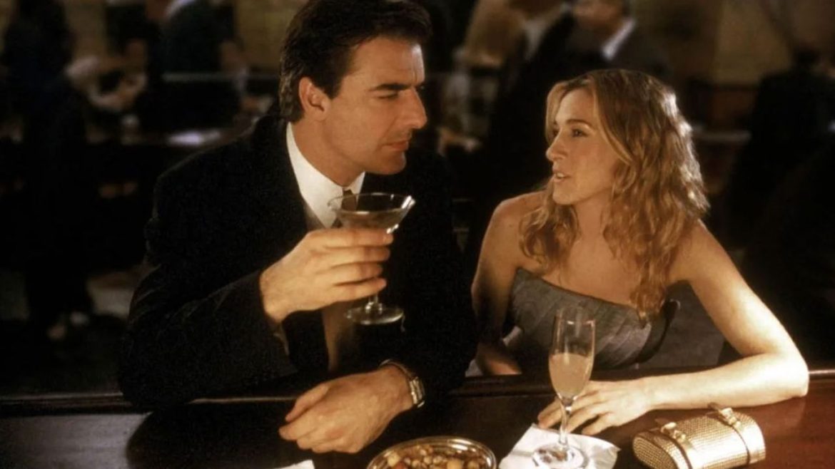 Sitting at the Bar Is the Latest (and Most Classic?) Dating Trend