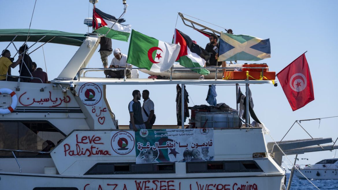 Israeli naval vessels stop flotilla heading to Gaza