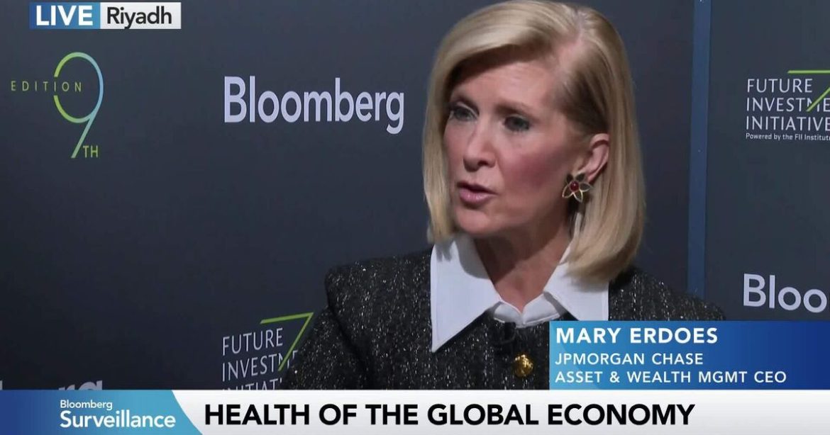 AI is not a bubble but instead a chance, according to JPMorgan's Erdoes.