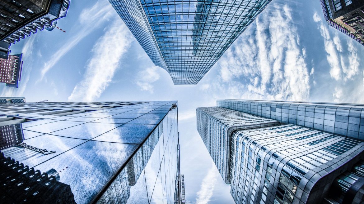 Enhancing VMware migration processes with agentic AI