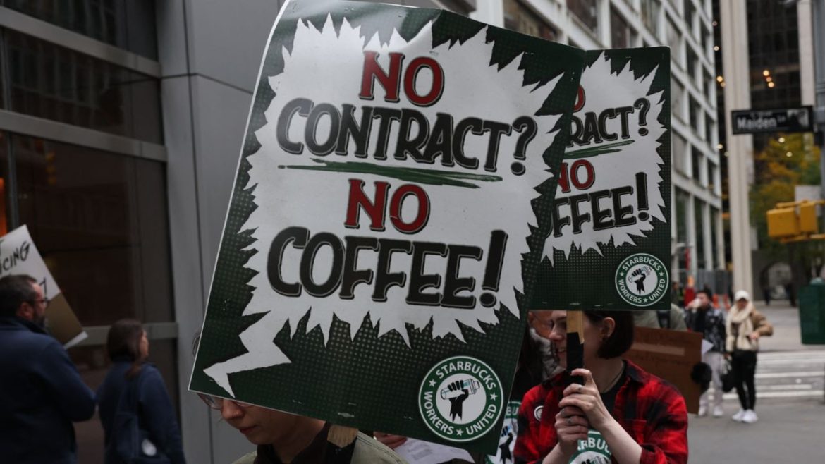 Starbucks Employees Protest on Red Cup Day