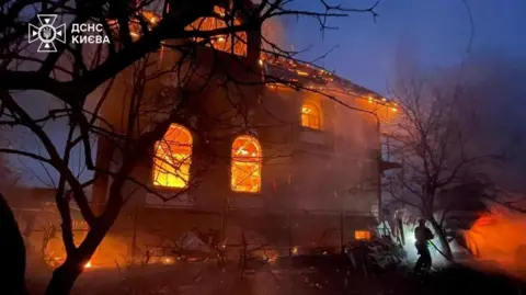 Assault on Kyiv demonstrates 'Russia has no desire for peace', states Zelensky