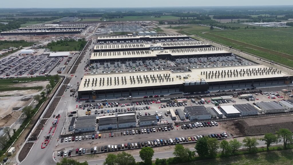 Amazon is preparing to launch a Super Amazon-mart location close to Chicago.