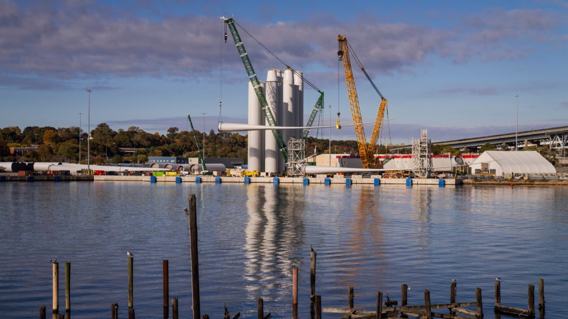 Orsted rises 6% following a U.S. judge's decision that allows the company to continue its wind project that was stopped by Trump.