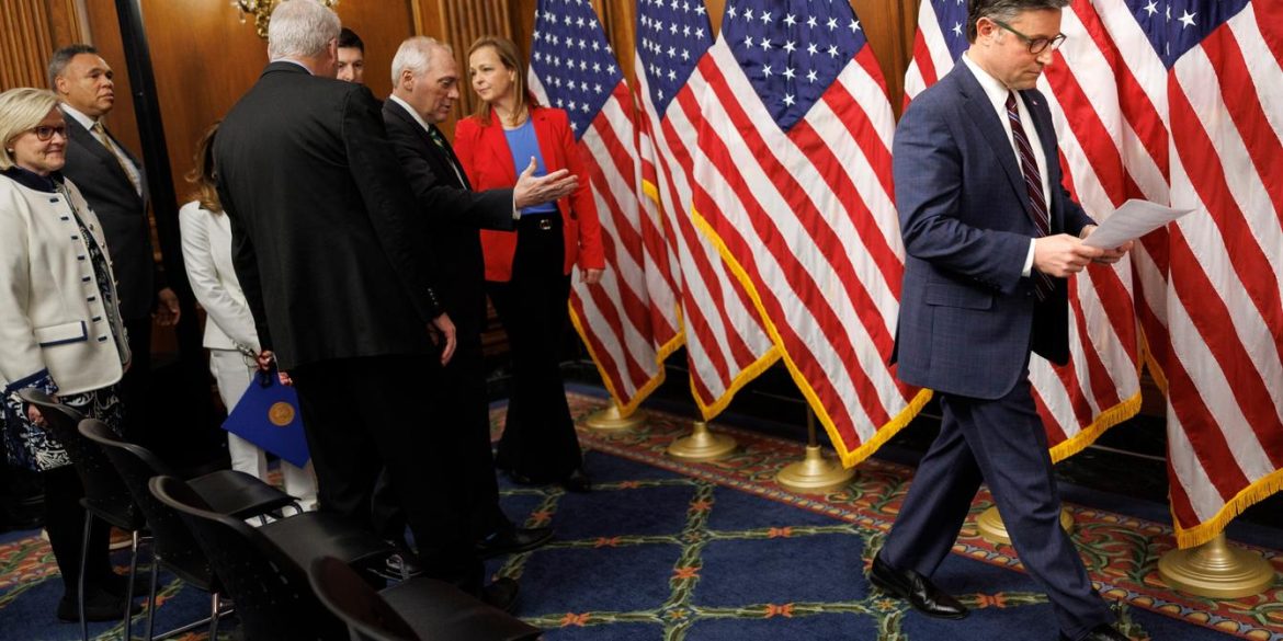 Trump states he will sign an executive order to implement voter-ID mandates ahead of the midterm elections.