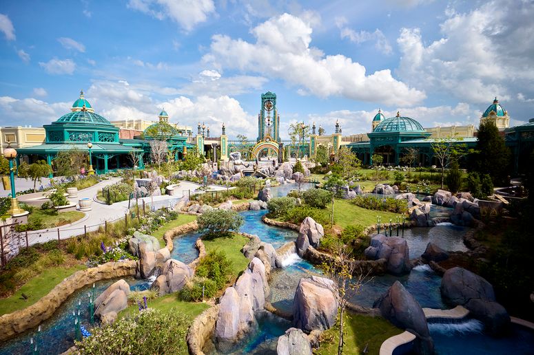 At the Newly Updated Napa Rose in Disneyland, Each Employee Is a Qualified Sommelier