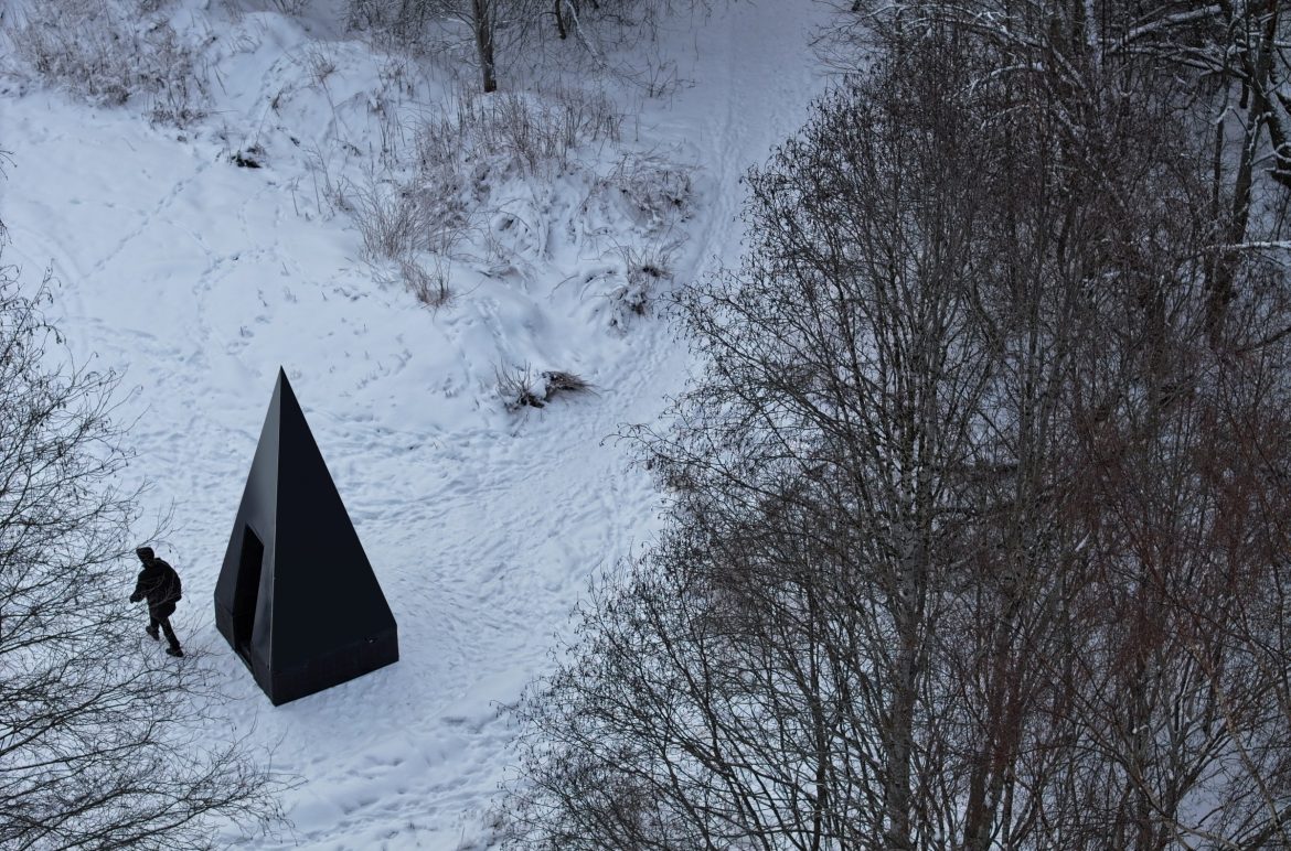 Escaping civilization has become simpler with this ‘off-grid utility core’