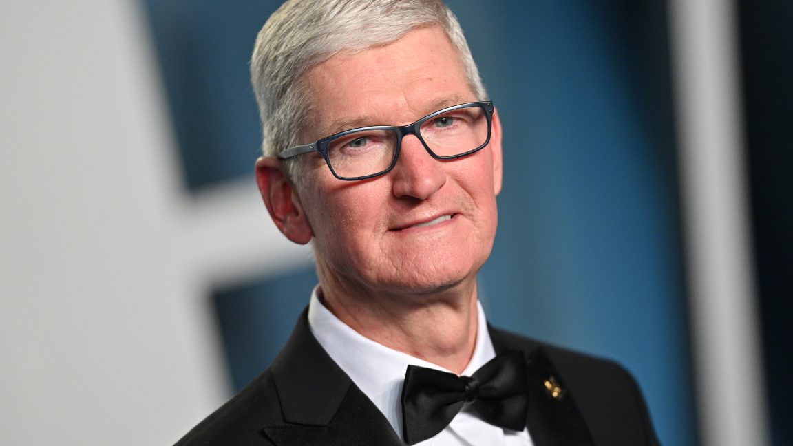 John Ternus will succeed Tim Cook as Apple's CEO.