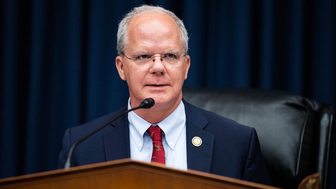 Legislators aim to surpass state data privacy regulations with proposed legislation