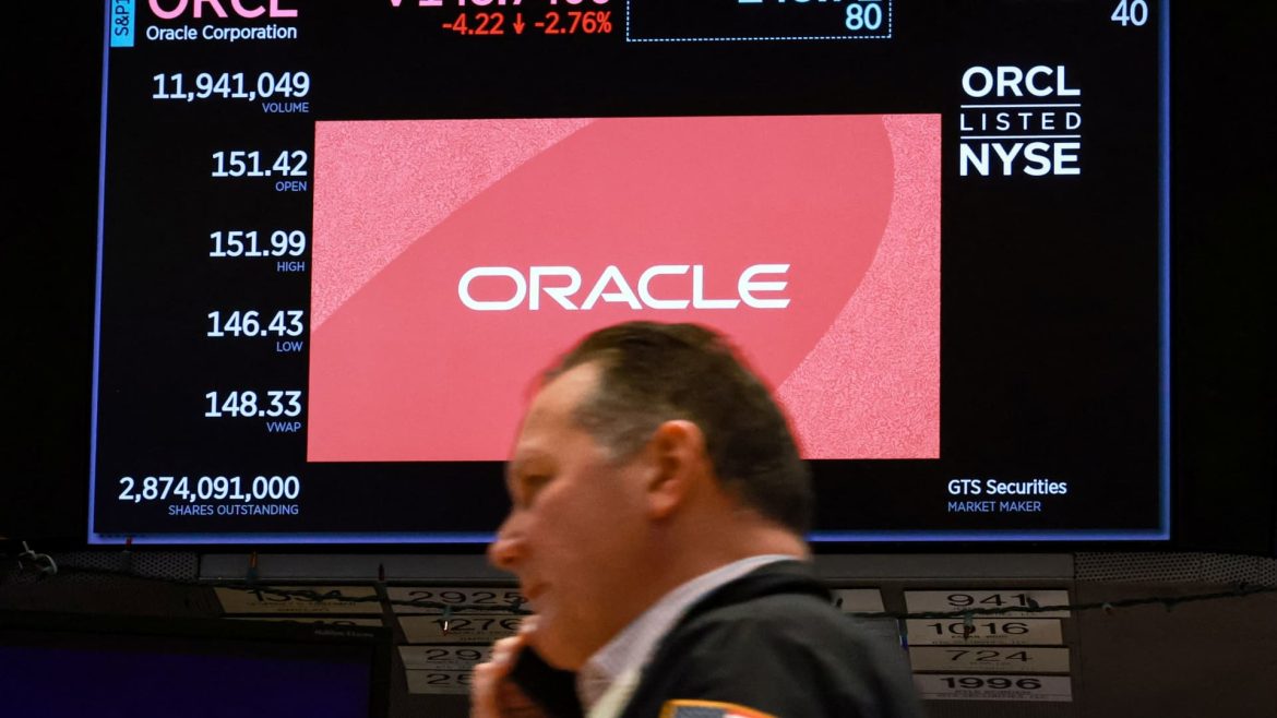 Oracle slashes thousands in its newest layoff wave as the firm persists in boosting AI expenditure.