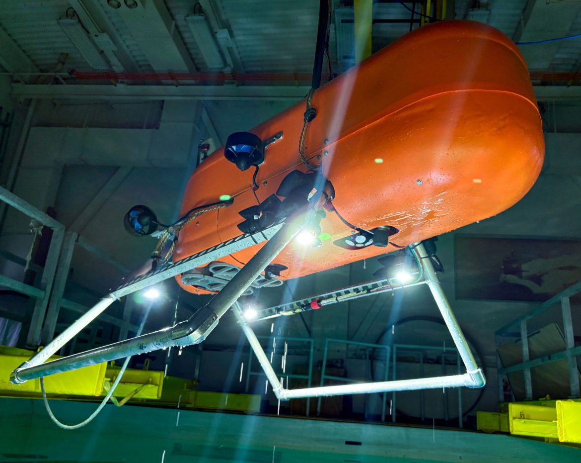Inexpensive seafloor-hopping submersibles could stoke deep-sea scienceâand mining
