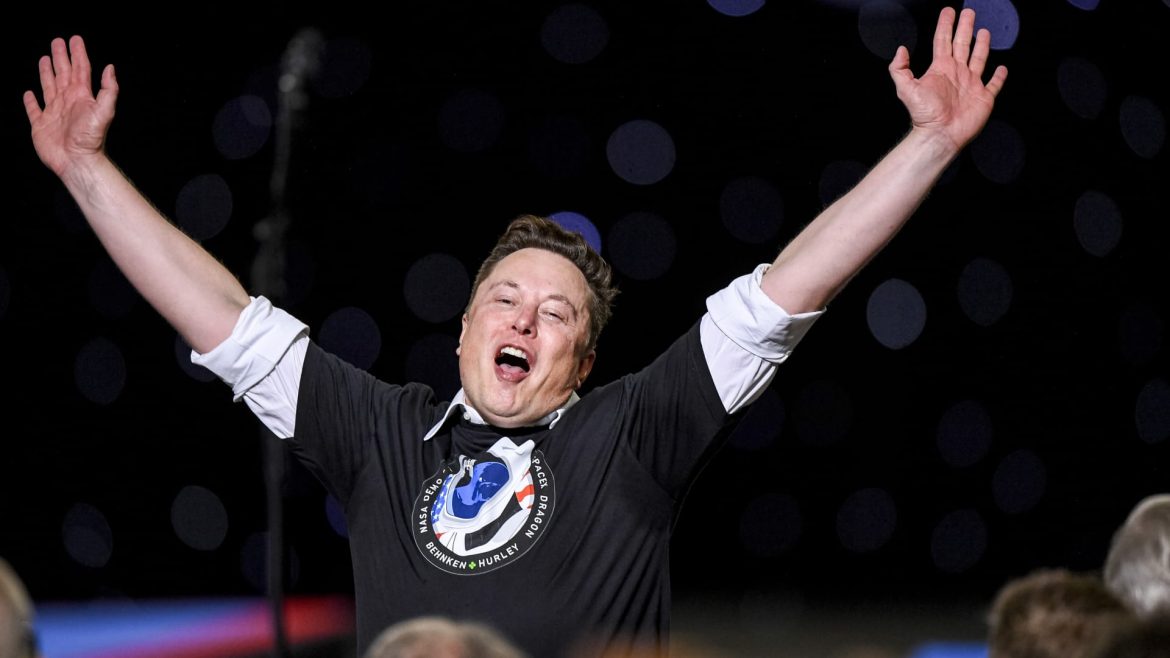 Elon Musk drifted from Larry Page over a decade ago, but their companies are closer than ever