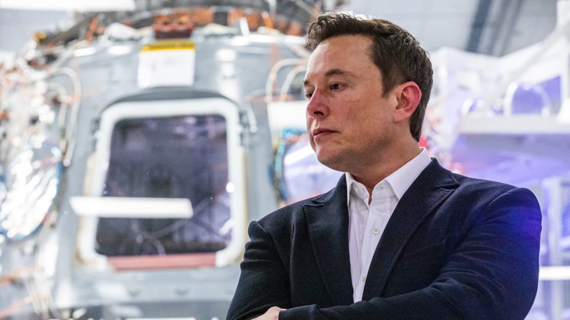 SpaceX targets $135 IPO price at valuation of $1.77 trillion