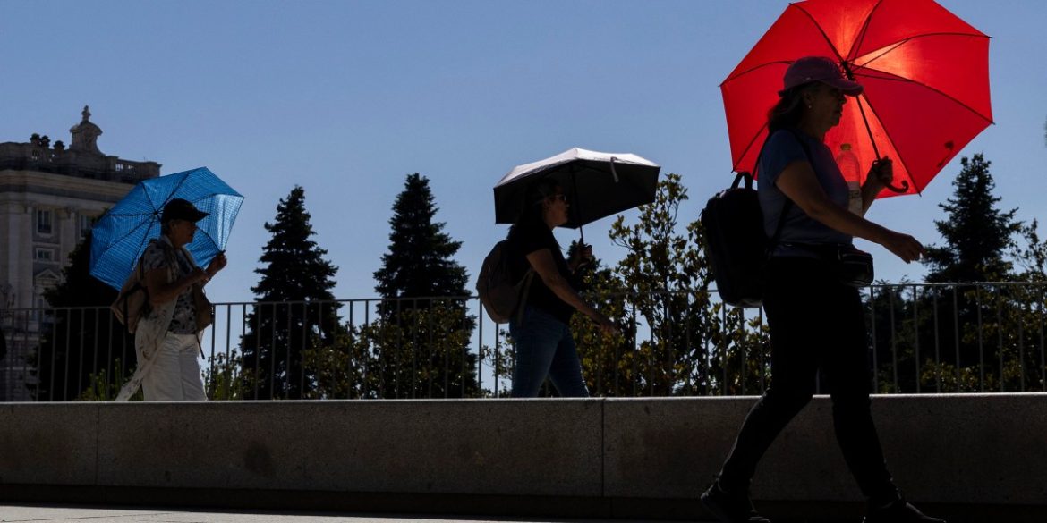 What Europeâs heat wave means for the power grid